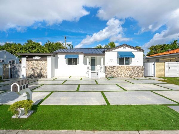 5931 SW 14th St, West Miami, FL 33144