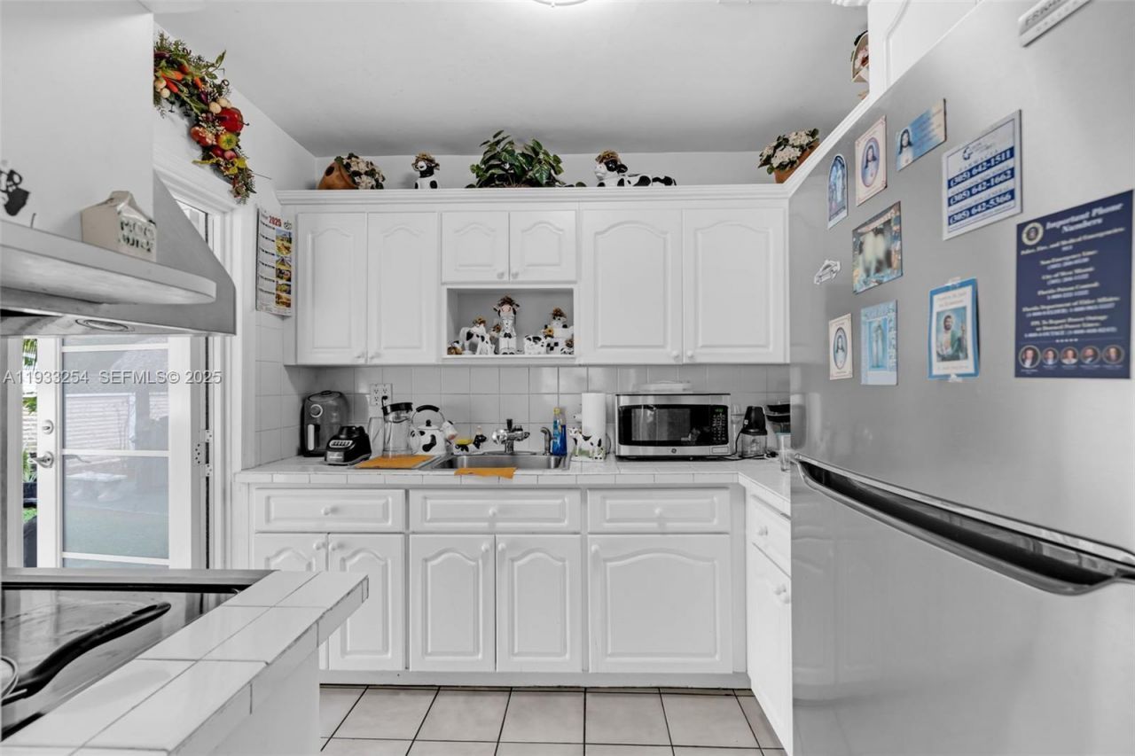 5931 SW 14th St, West Miami, FL 33144 Photo