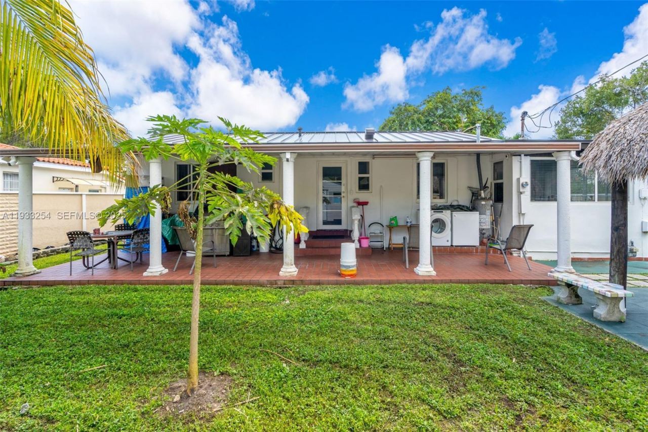 5931 SW 14th St, West Miami, FL 33144 Photo