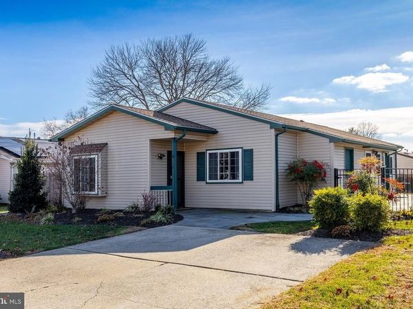 14 HICKORY LANE, SWEDESBORO, NJ 08085