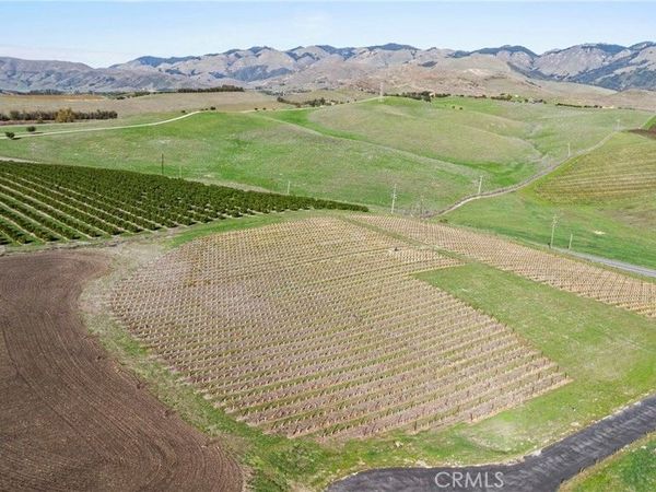 7114 Orcutt Road, San Luis Obispo, CA 93401