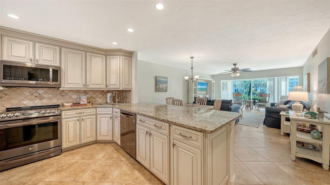 4380 Exeter Drive, Unit H-103, Longboat Key, FL 34228 Photo