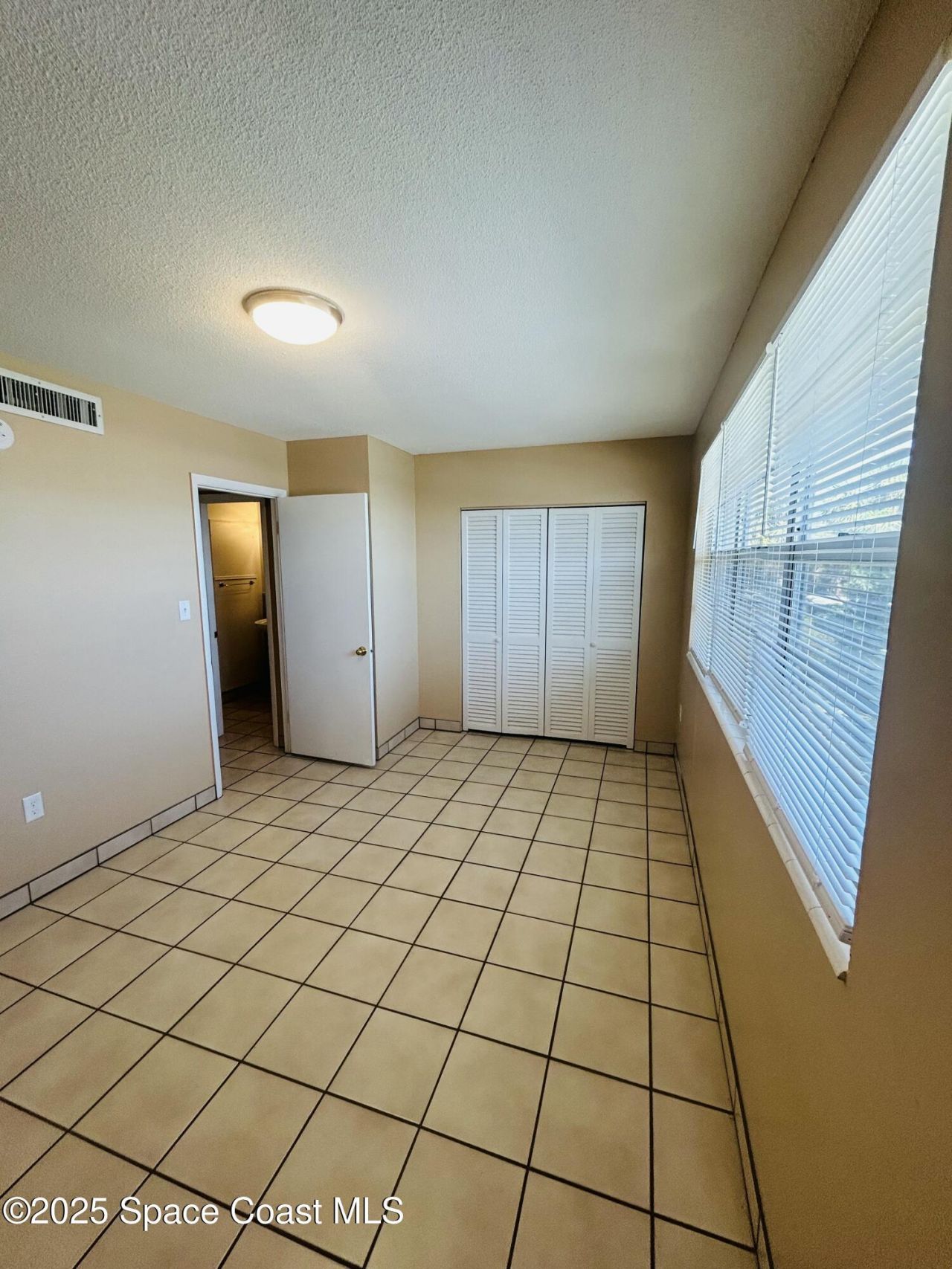 8401 N Atlantic Avenue, Unit E4, Cape Canaveral, FL 32920 Photo