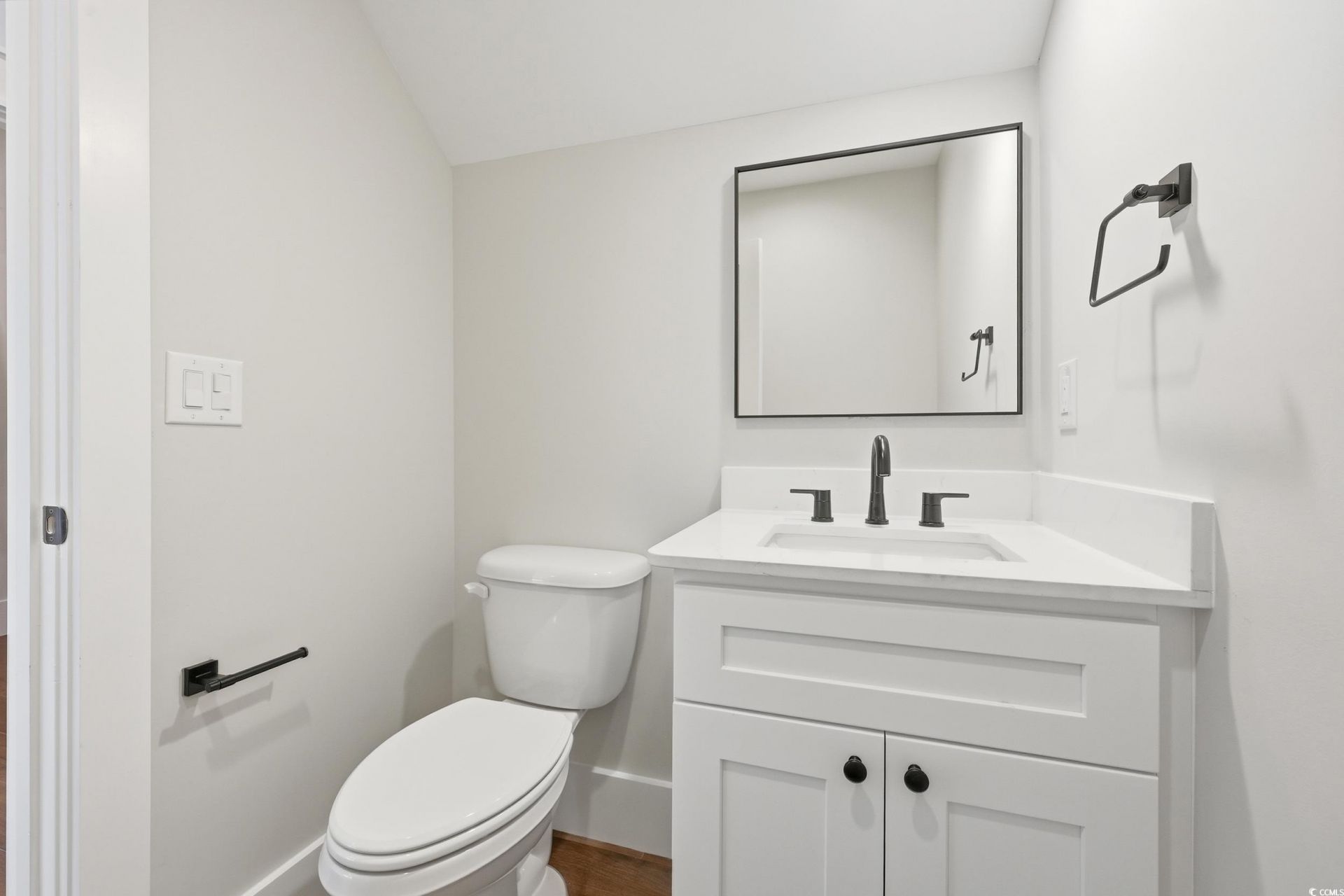 813 Commanders Island Rd. Photo 14