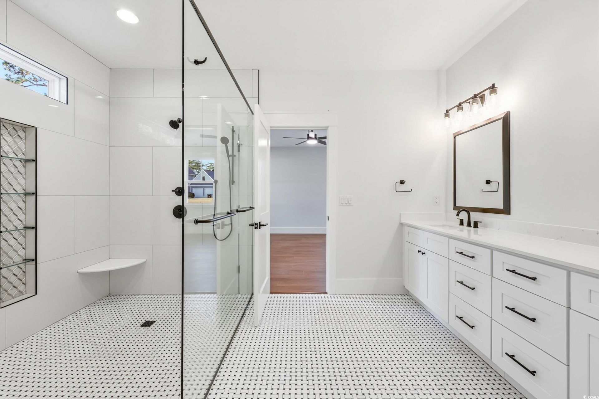 813 Commanders Island Rd. Photo 22