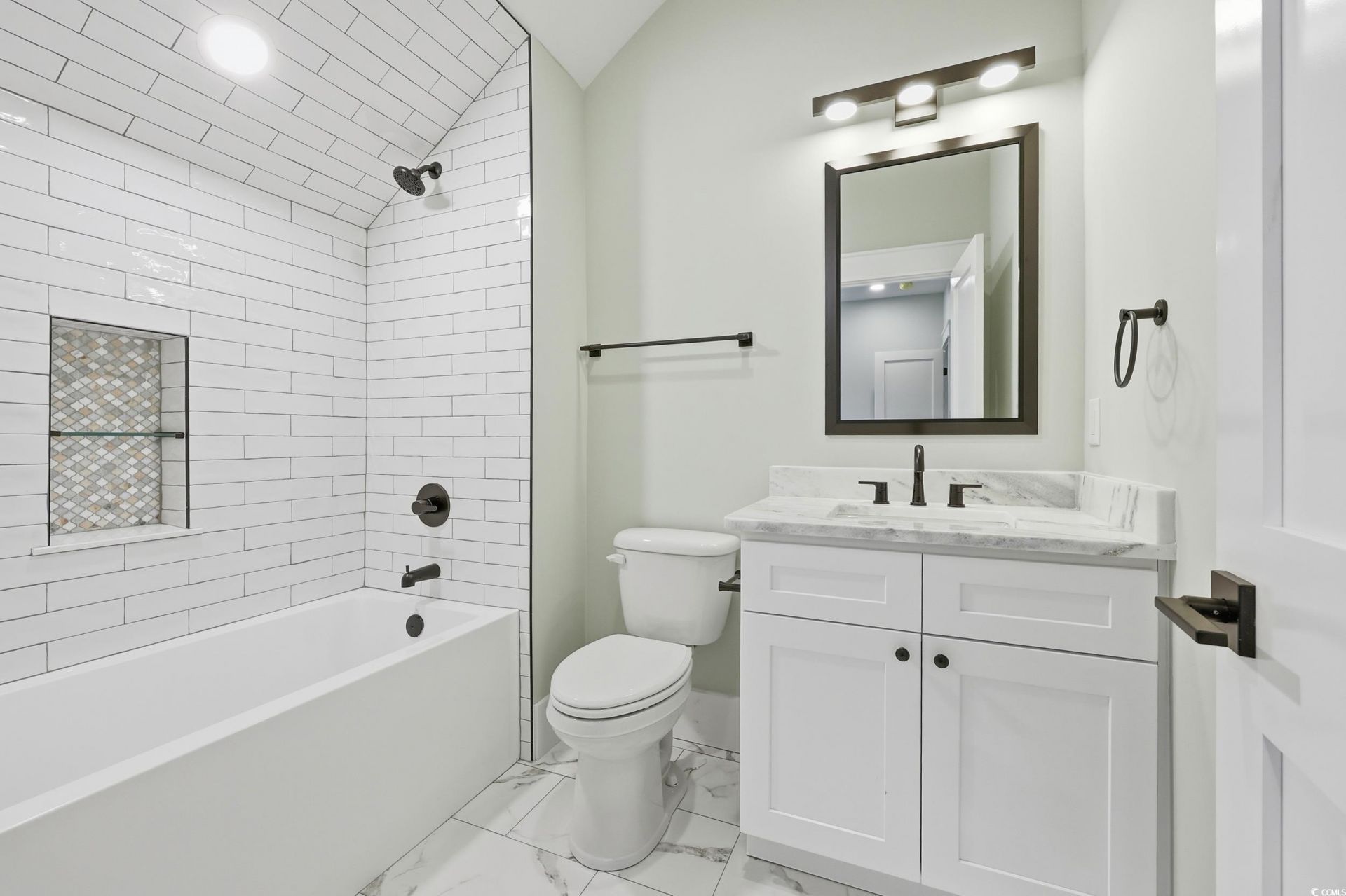813 Commanders Island Rd. Photo 34