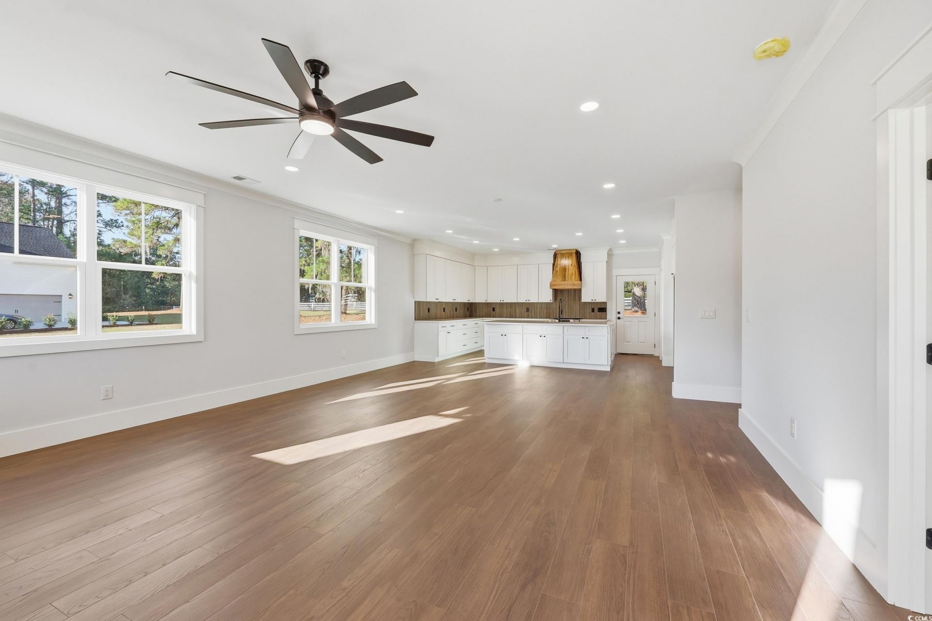 813 Commanders Island Rd. Photo 5