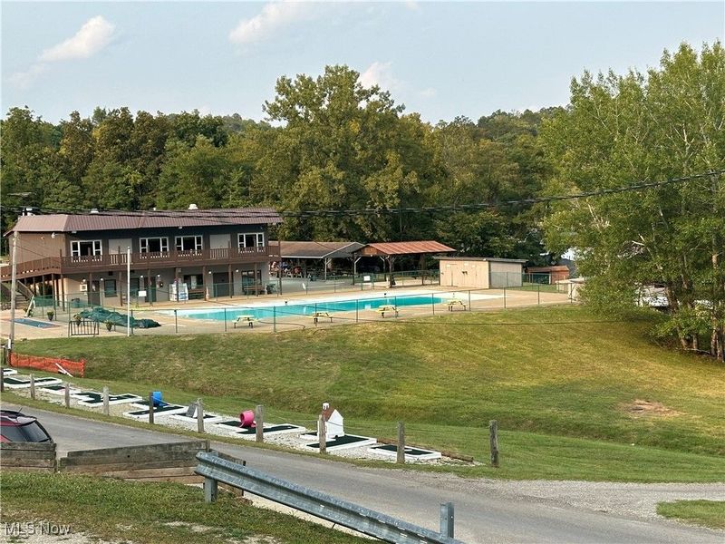 17875 Lashley Road, Unit 113, Senecaville, OH 43780 Photo 10