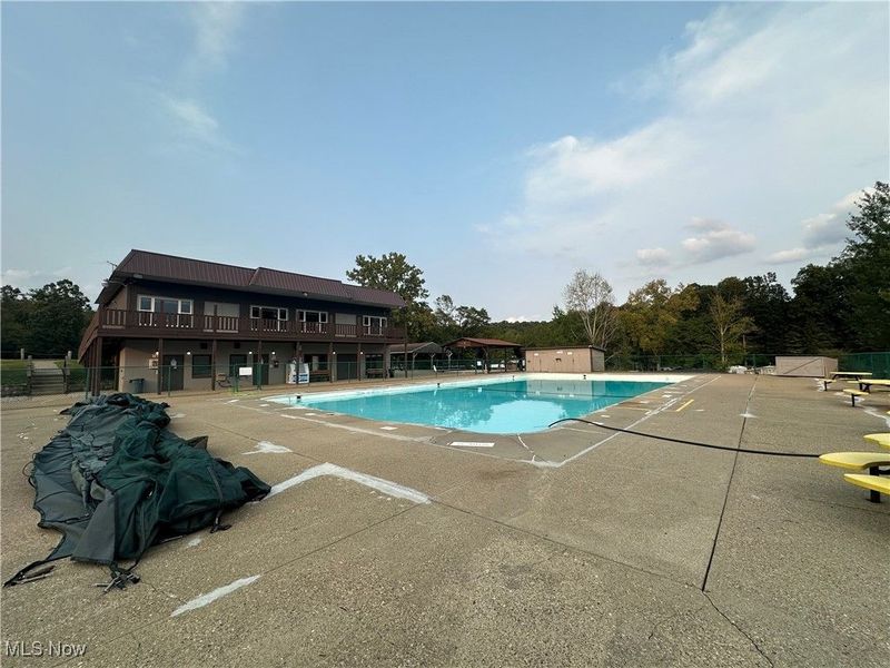 17875 Lashley Road, Unit 113, Senecaville, OH 43780 Photo 12