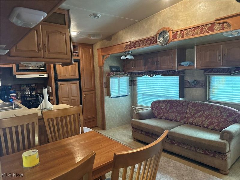 17875 Lashley Road, Unit 113, Senecaville, OH 43780 Photo 7