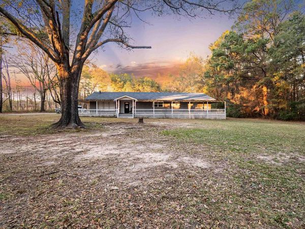 228 Old Mill Rd, Junction City, AR 71749