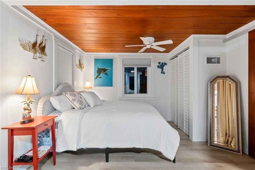 107 Bayshore Way, Goodland, FL 34140 Photo