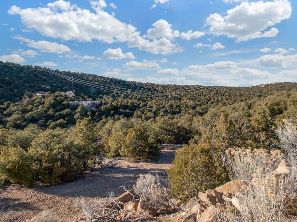 729 PASEO DE FLORENCIO, Santa Fe, NM 87501