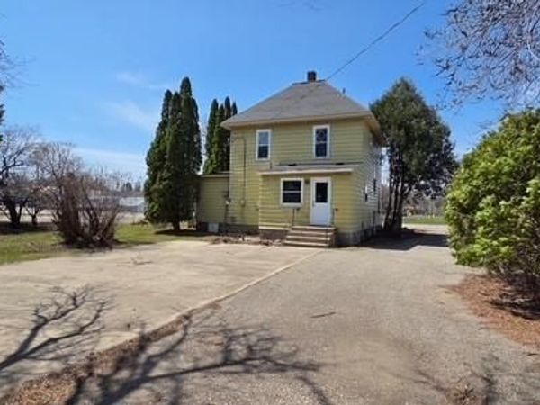 1205 N Nokomis, Alexandria, MN 56308