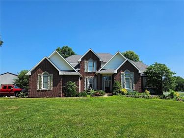 25408 NE Colbern Road, Lee's Summit, MO 64086