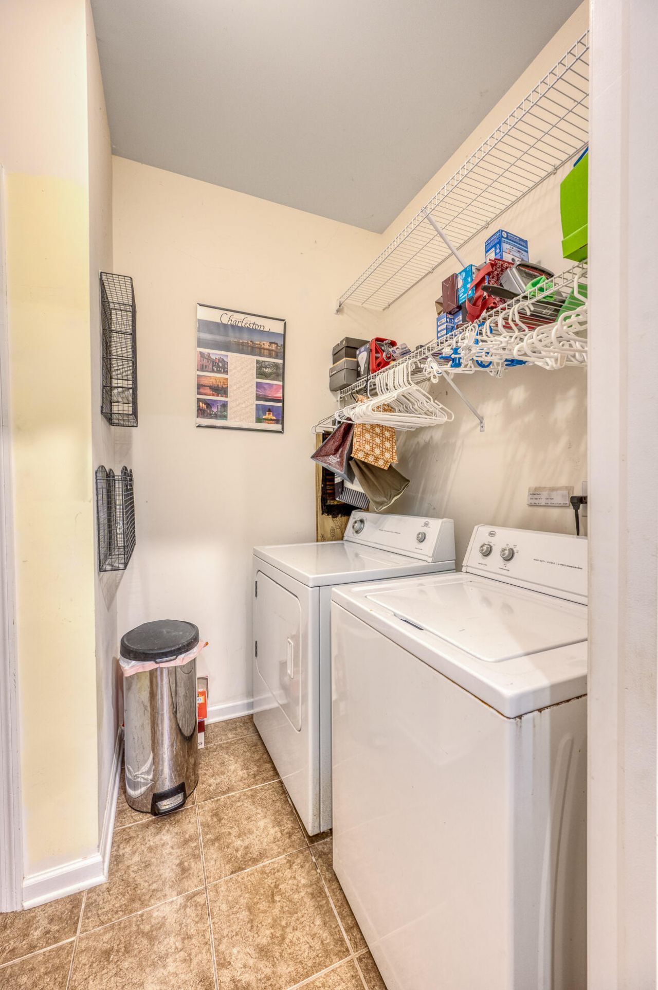 1515 Royal Colony Road Photo 14