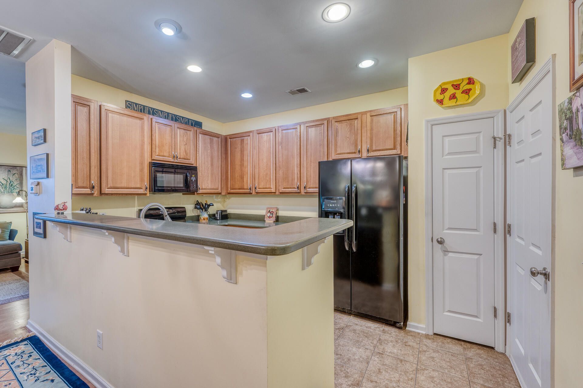 1515 Royal Colony Road Photo 17
