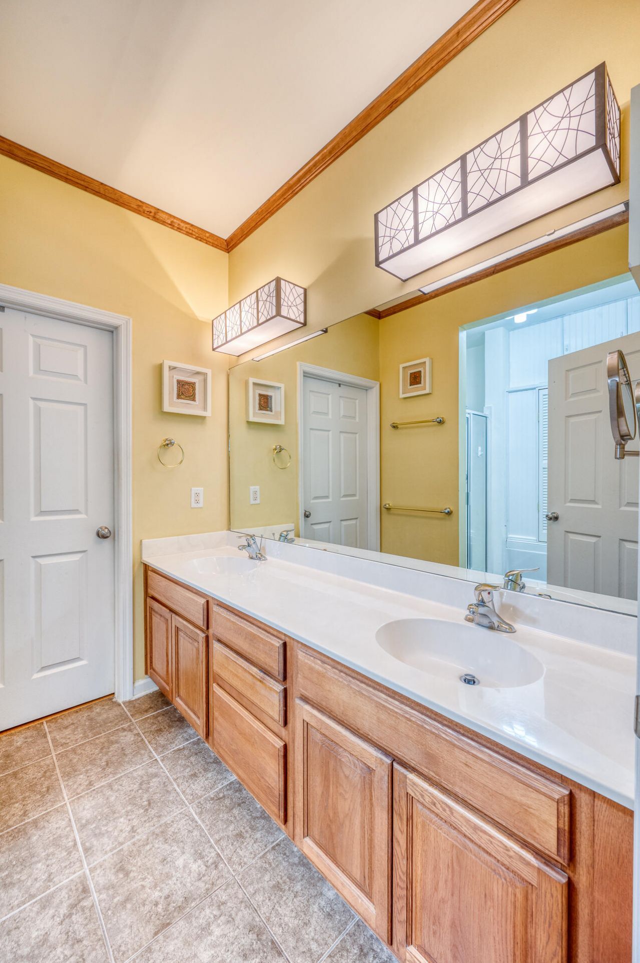 1515 Royal Colony Road Photo 28