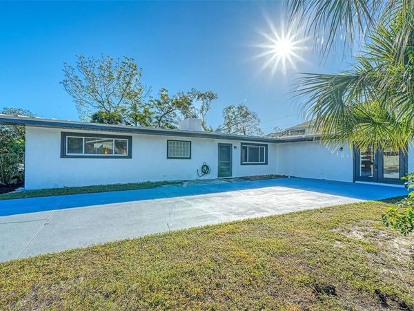 2452 WHIPPOORWILL CIRCLE, SARASOTA, FL 34231