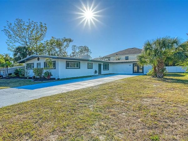 2452 WHIPPOORWILL CIRCLE, SARASOTA, FL 34231