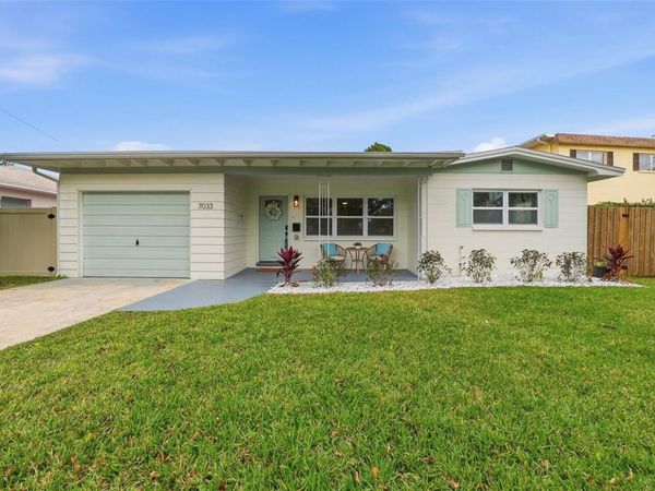 7033 HIBISCUS AVENUE S, SOUTH PASADENA, FL 33707