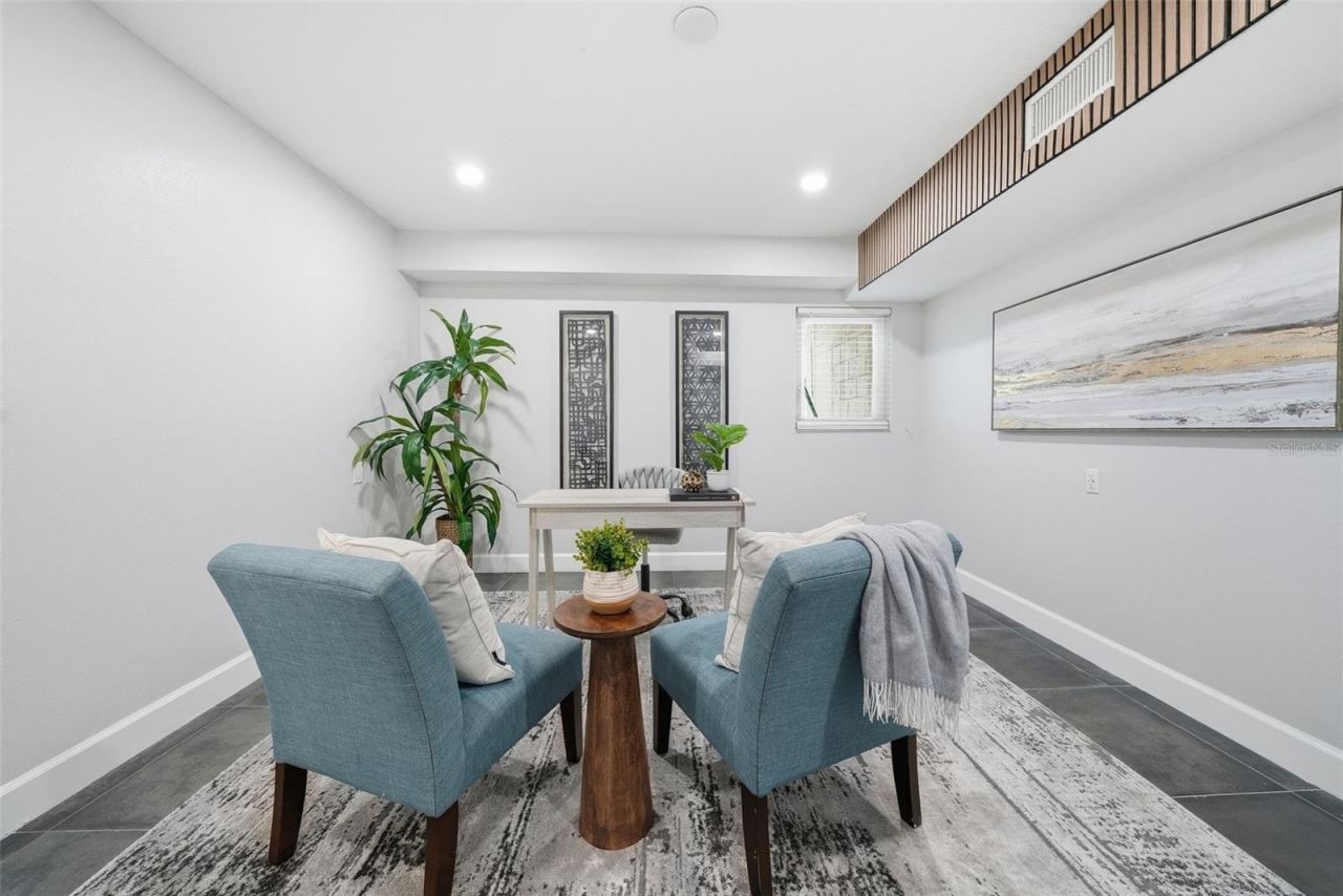 7033 Hibiscus Avenue S, South Pasadena, FL 33707 Photo