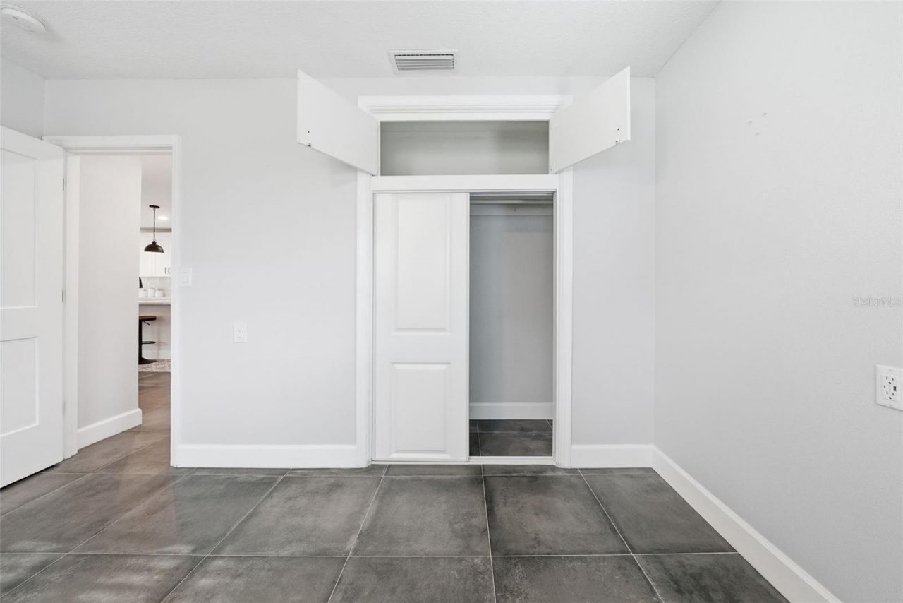 7033 Hibiscus Avenue S, South Pasadena, FL 33707 Photo