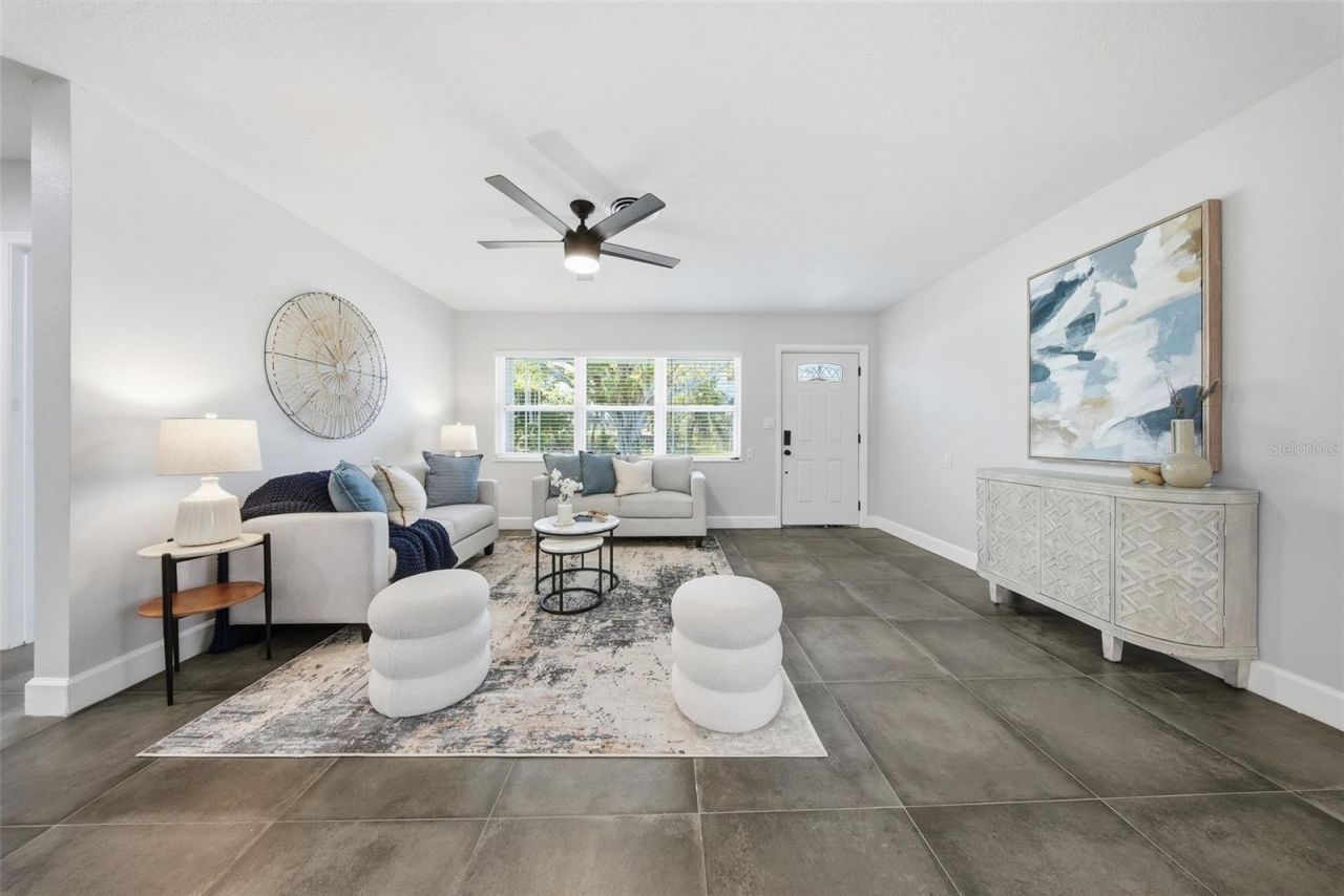 7033 Hibiscus Avenue S, South Pasadena, FL 33707 Photo