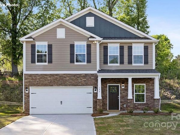 3922 Ashton Drive NW, Conover, NC 28613