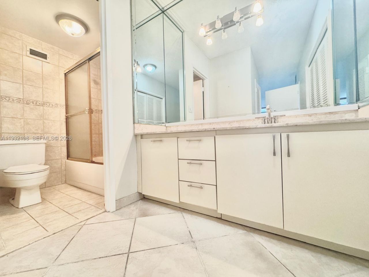 3725 S Ocean Dr, Unit 508, Hollywood, FL 33019 Photo