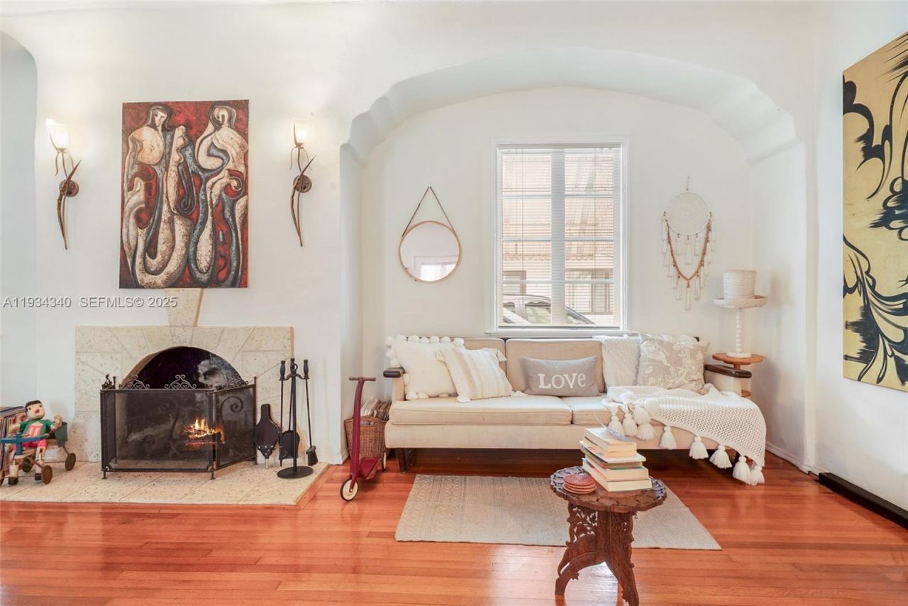 111 Salamanca Ave , Coral Gables, FL 33134 Photo