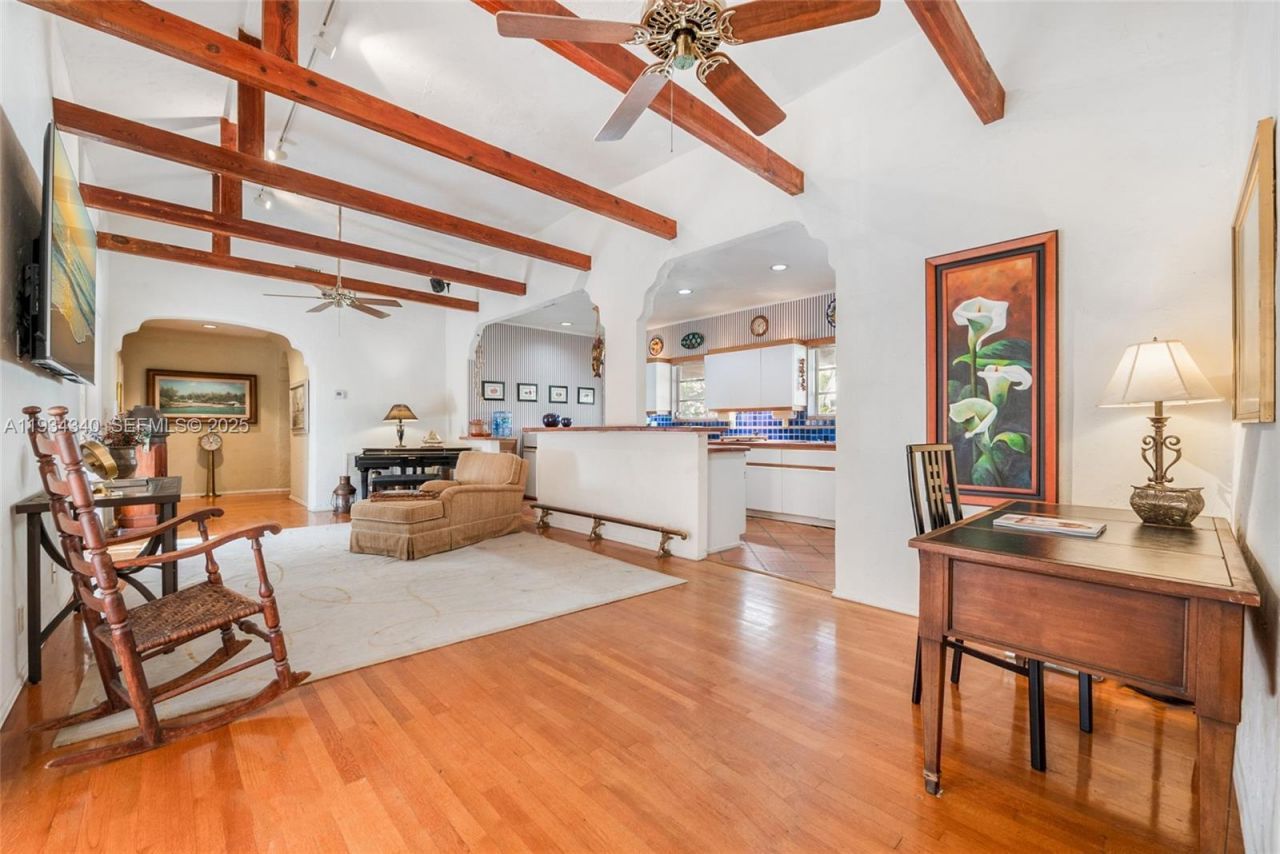 111 Salamanca Ave , Coral Gables, FL 33134 Photo