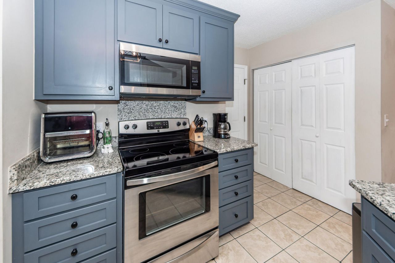 3221 Seaborn Drive Photo 17