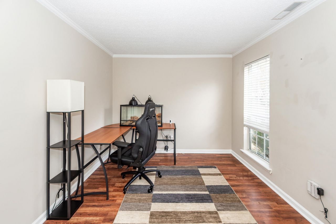 3221 Seaborn Drive Photo 9