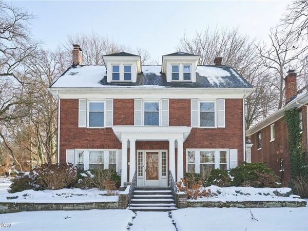 141 Storer Avenue, Akron, OH 44302