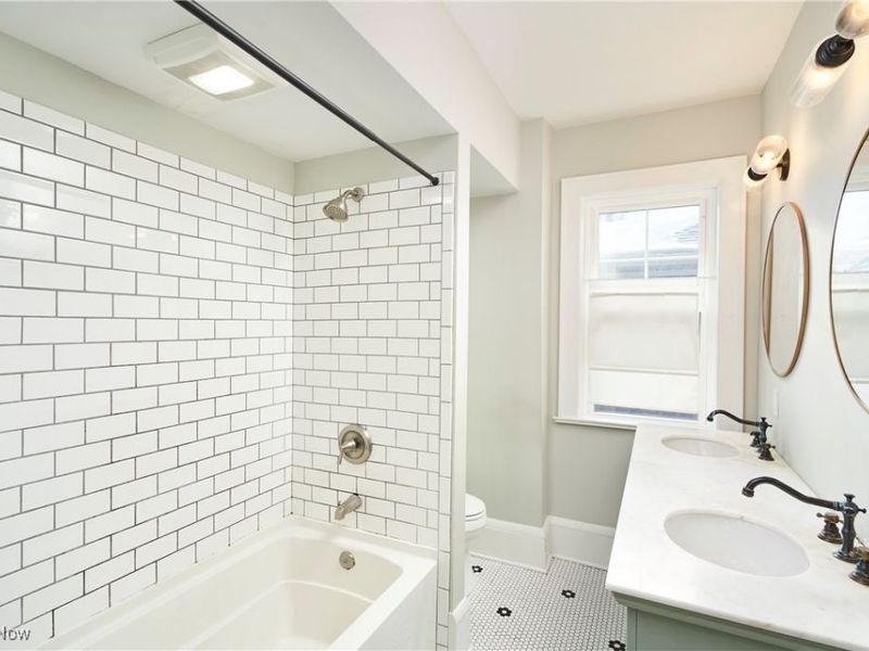 141 Storer Avenue, Akron, OH 44302 Photo 16