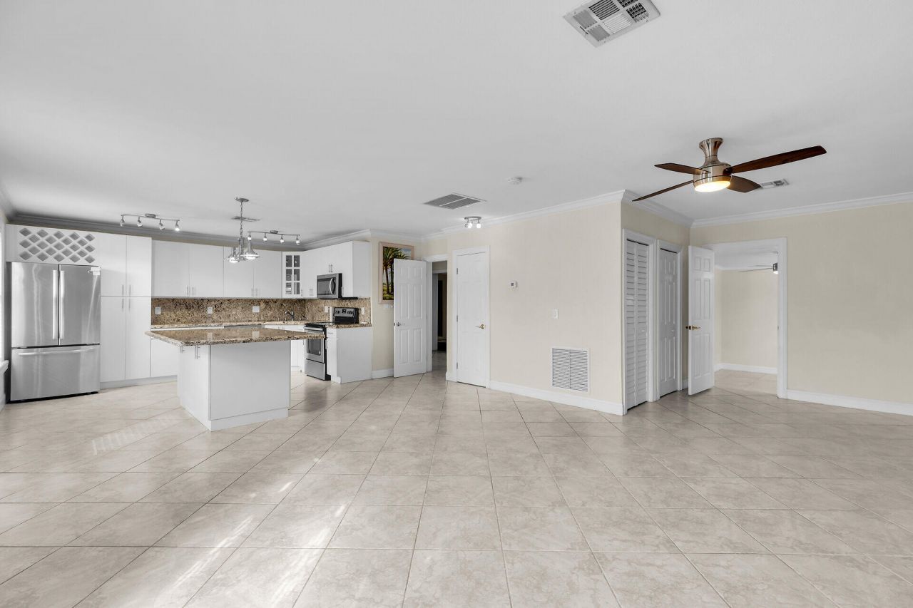 480 109th Street Ocean, Marathon, FL 33050 Photo