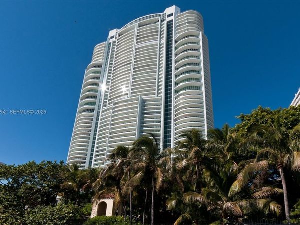 1643 Brickell Ave, Unit 2304, Miami, FL 33129
