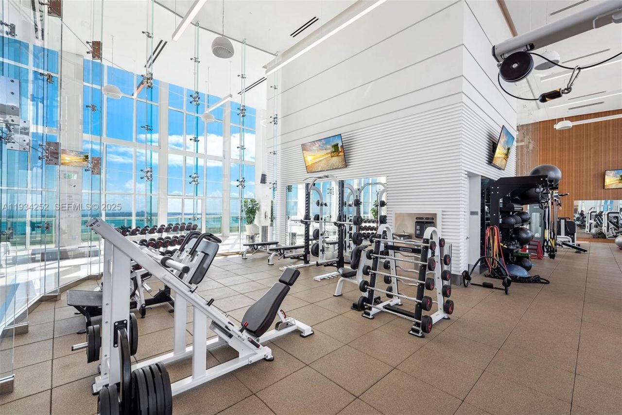 1643 Brickell Ave, Unit 2304, Miami, FL 33129 Photo