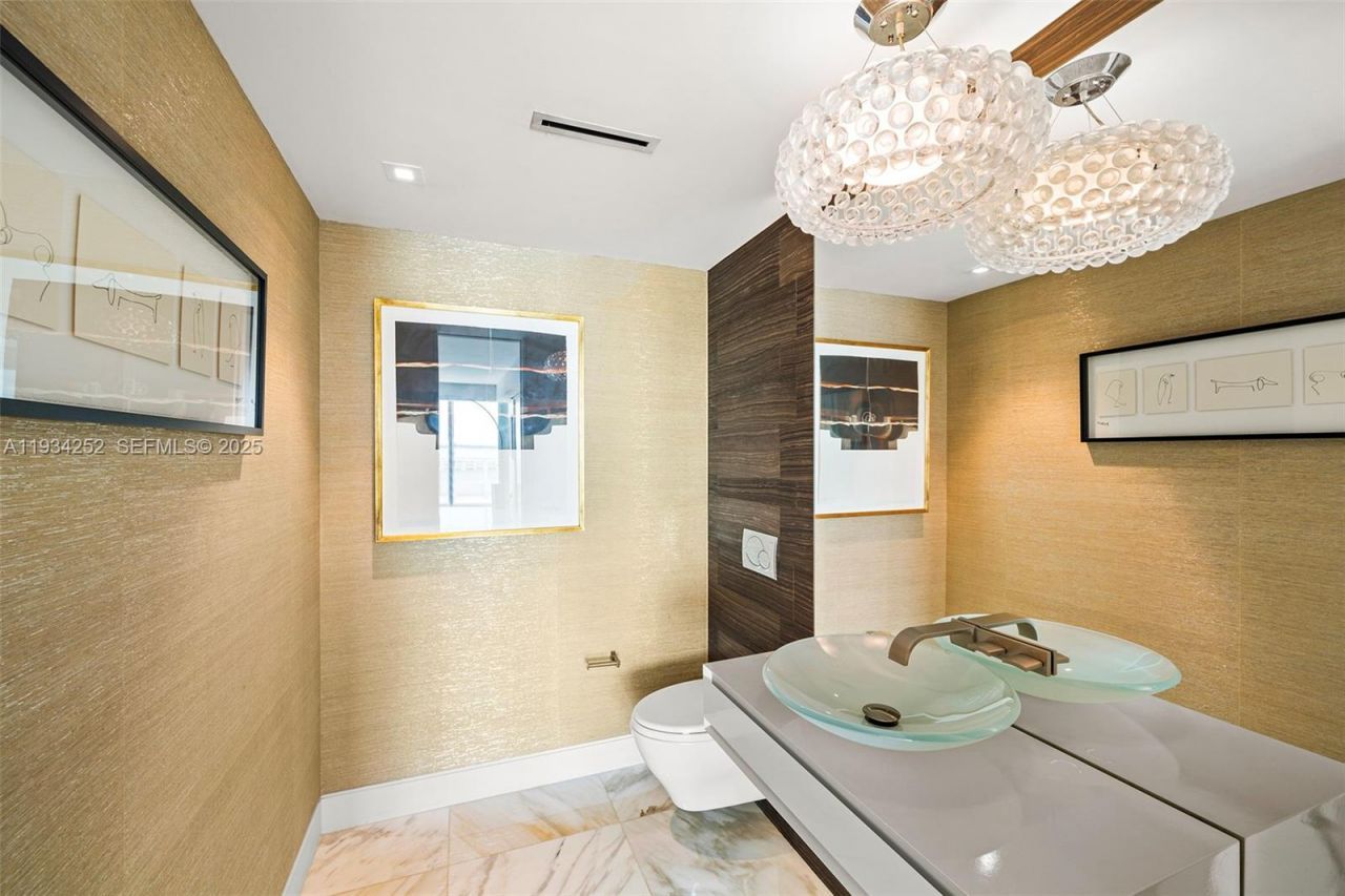 1643 Brickell Ave, Unit 2304, Miami, FL 33129 Photo