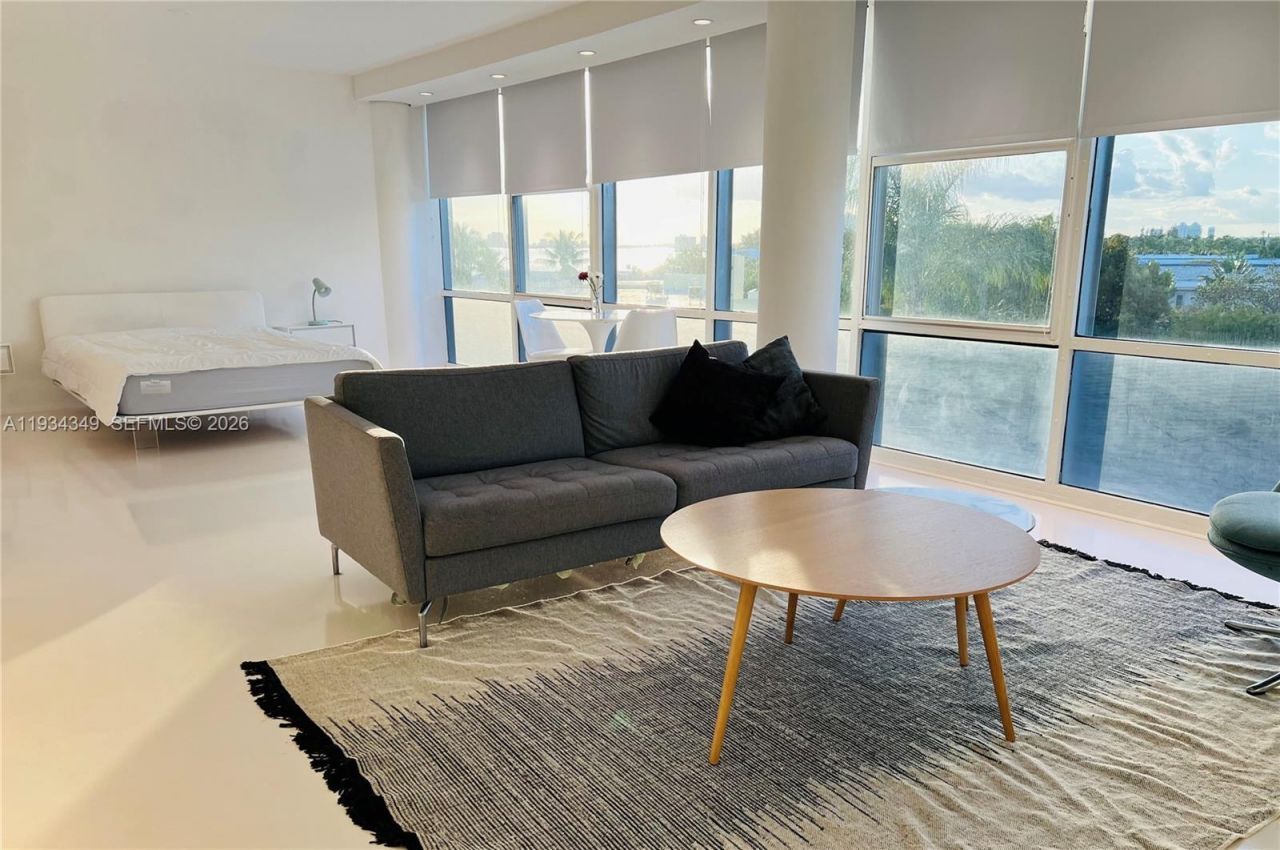 900 Bay Dr, Unit 315, Miami Beach, FL 33141 Photo
