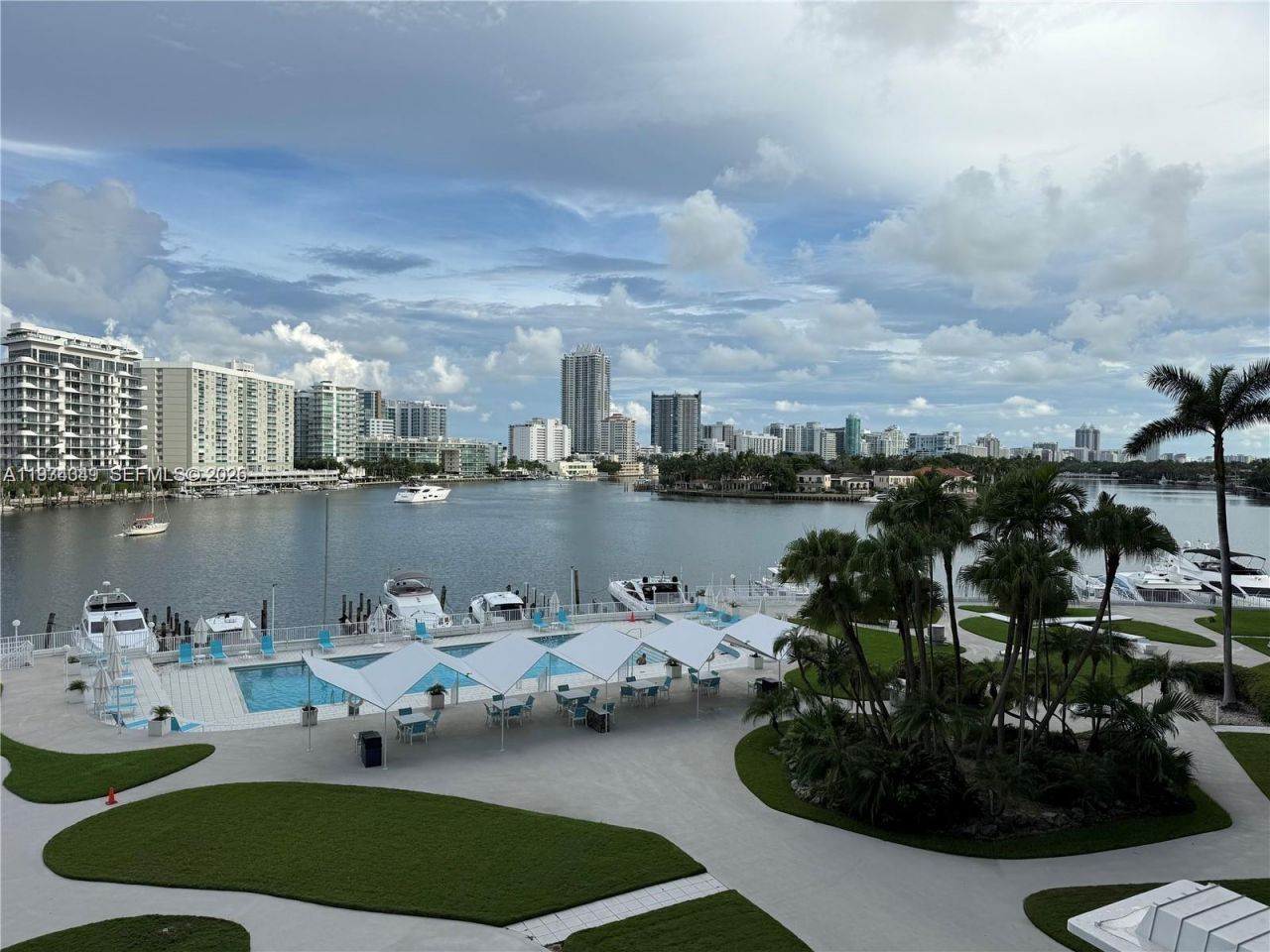 900 Bay Dr, Unit 315, Miami Beach, FL 33141 Photo