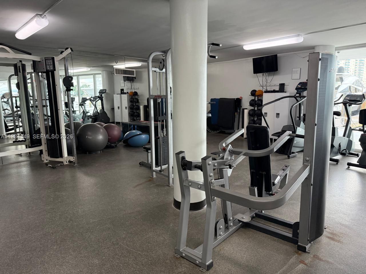 900 Bay Dr, Unit 315, Miami Beach, FL 33141 Photo