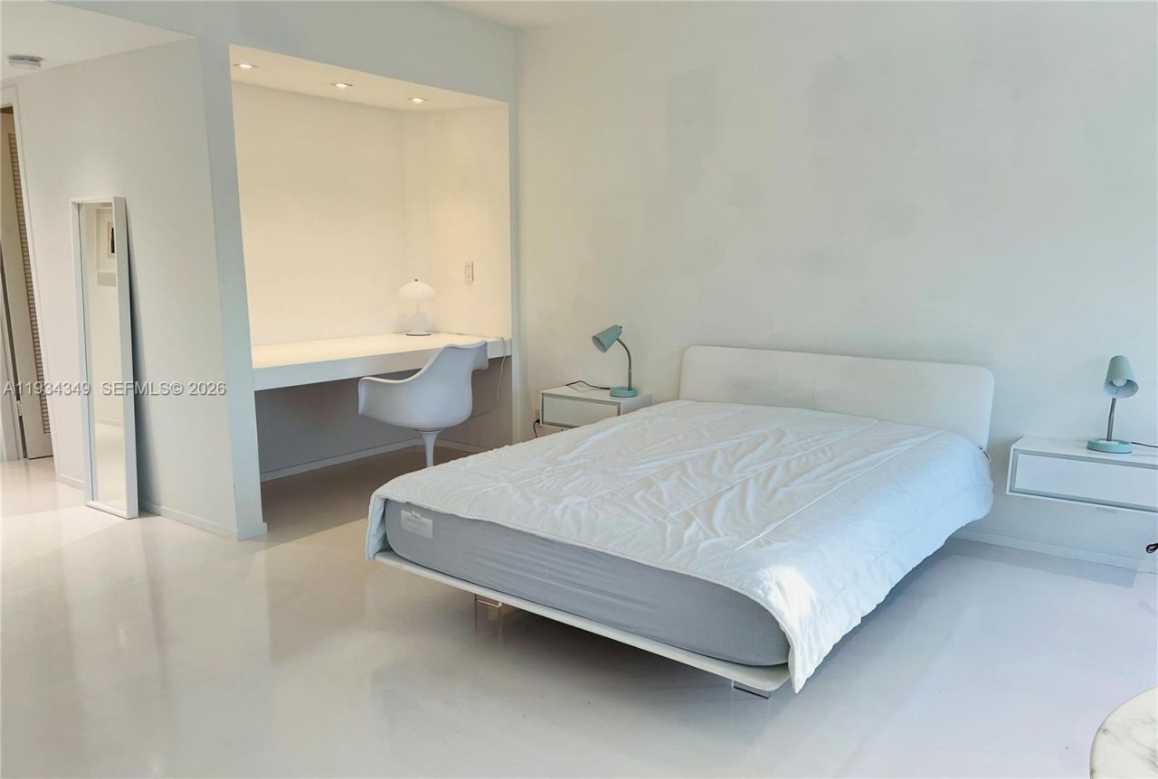900 Bay Dr, Unit 315, Miami Beach, FL 33141 Photo