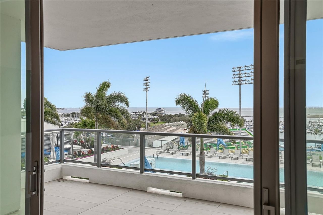 301 1st Street S, Unit 802, Saint Petersburg, FL 33701 Photo