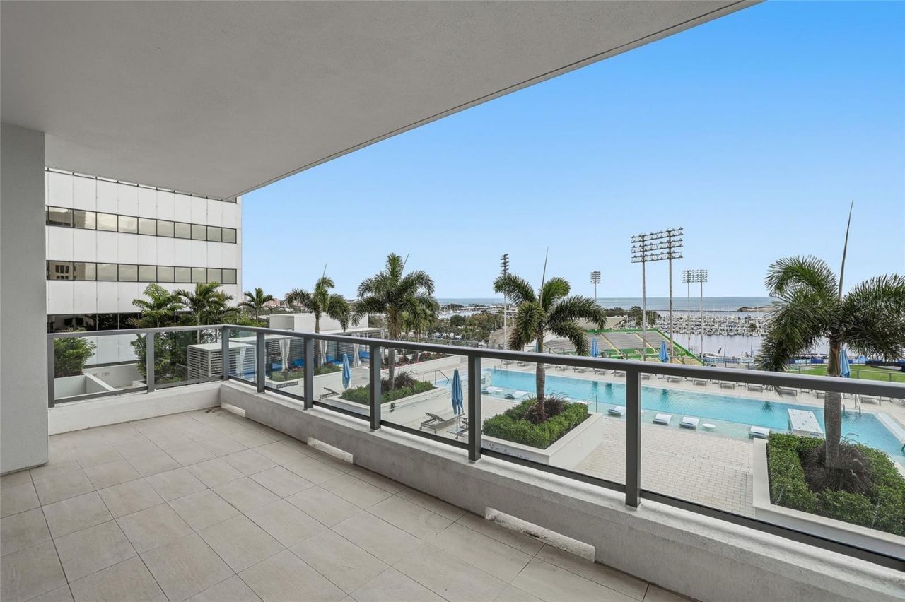 301 1st Street S, Unit 802, Saint Petersburg, FL 33701 Photo