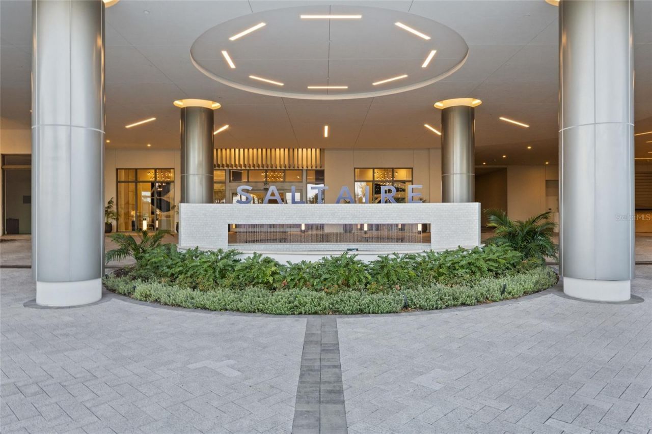 301 1st Street S, Unit 802, Saint Petersburg, FL 33701 Photo