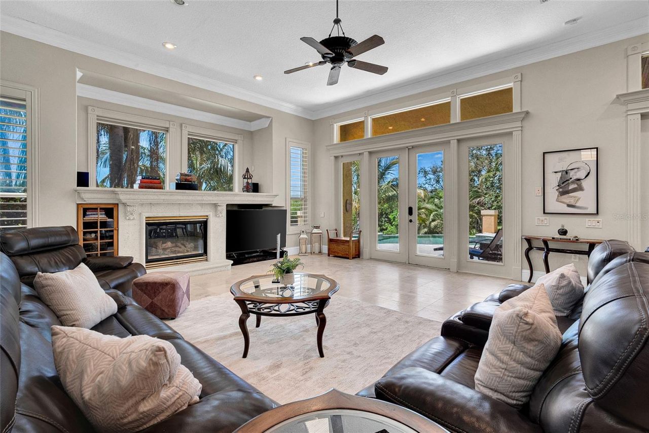 8707 Silverthorn Road, Seminole, FL 33777 Photo