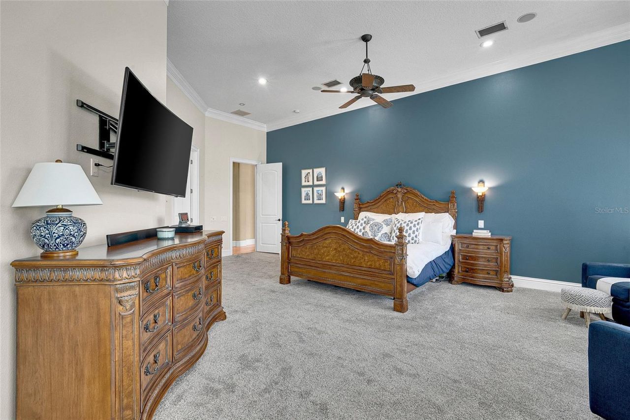 8707 Silverthorn Road, Seminole, FL 33777 Photo