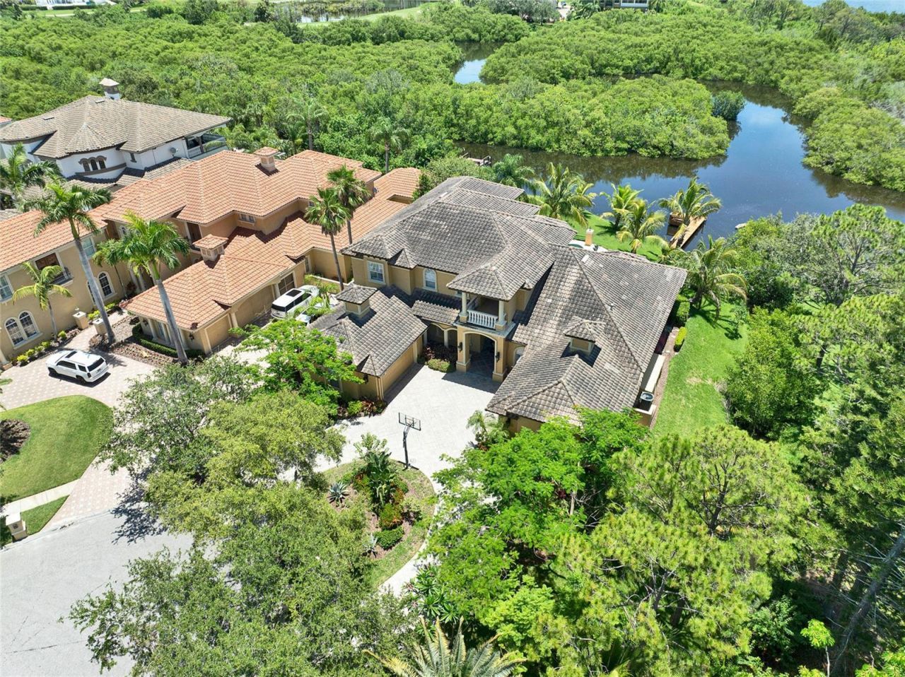 8707 Silverthorn Road, Seminole, FL 33777 Photo